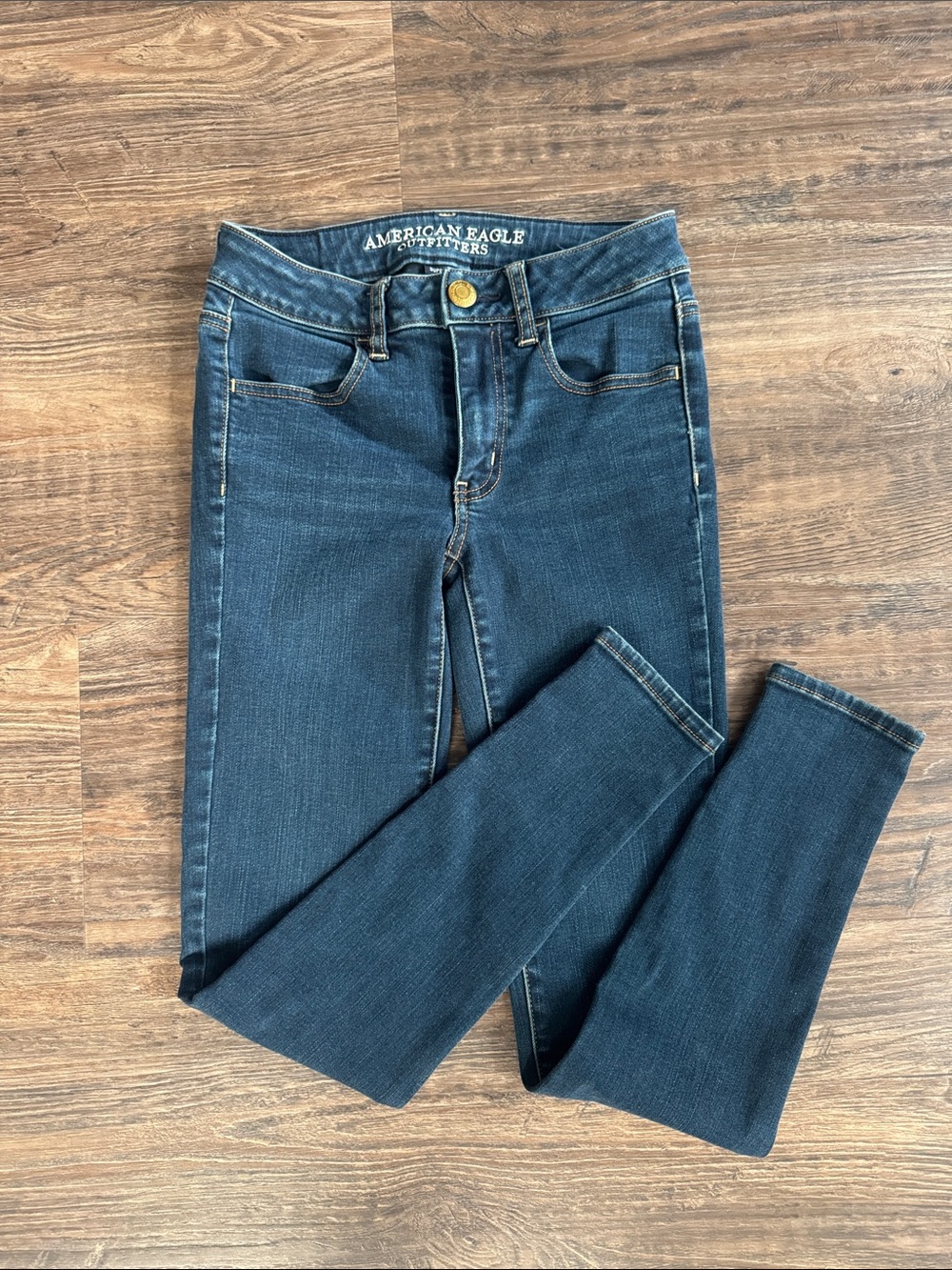 American Eagle Outfitters Dark Wash Women’s Skinny Jeans